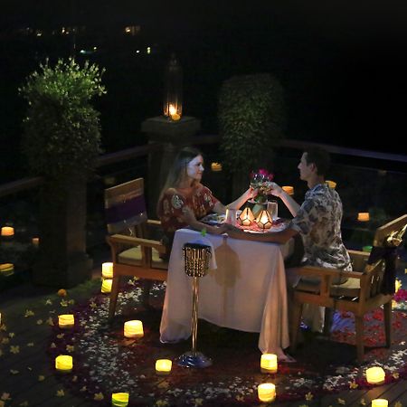 Pramana Watu Kurung Hotel Ubud  Exterior photo A romantic dinner at a resort