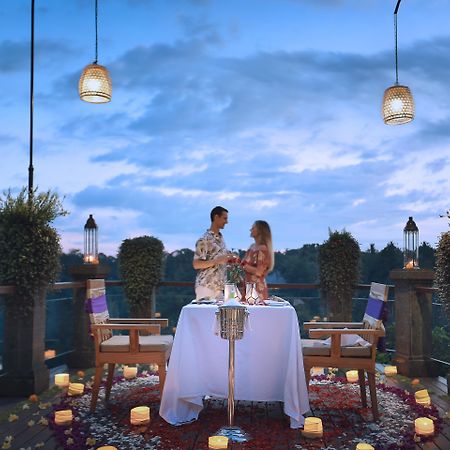 Pramana Watu Kurung Hotel Ubud  Exterior photo Romantic dinner at the hotel