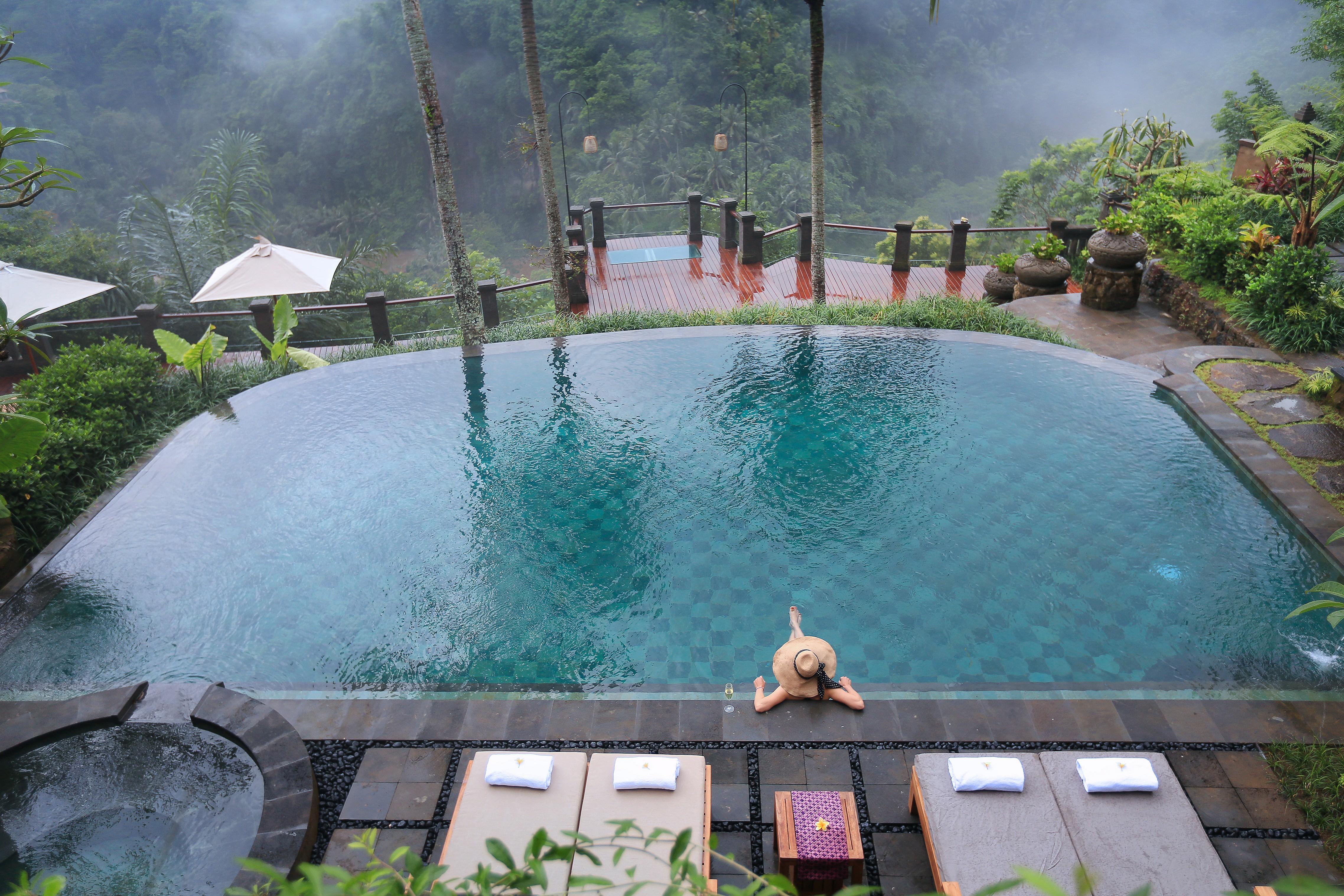 Pramana Watu Kurung Hotel Ubud  Exterior photo An infinity pool in Bali, Indonesia