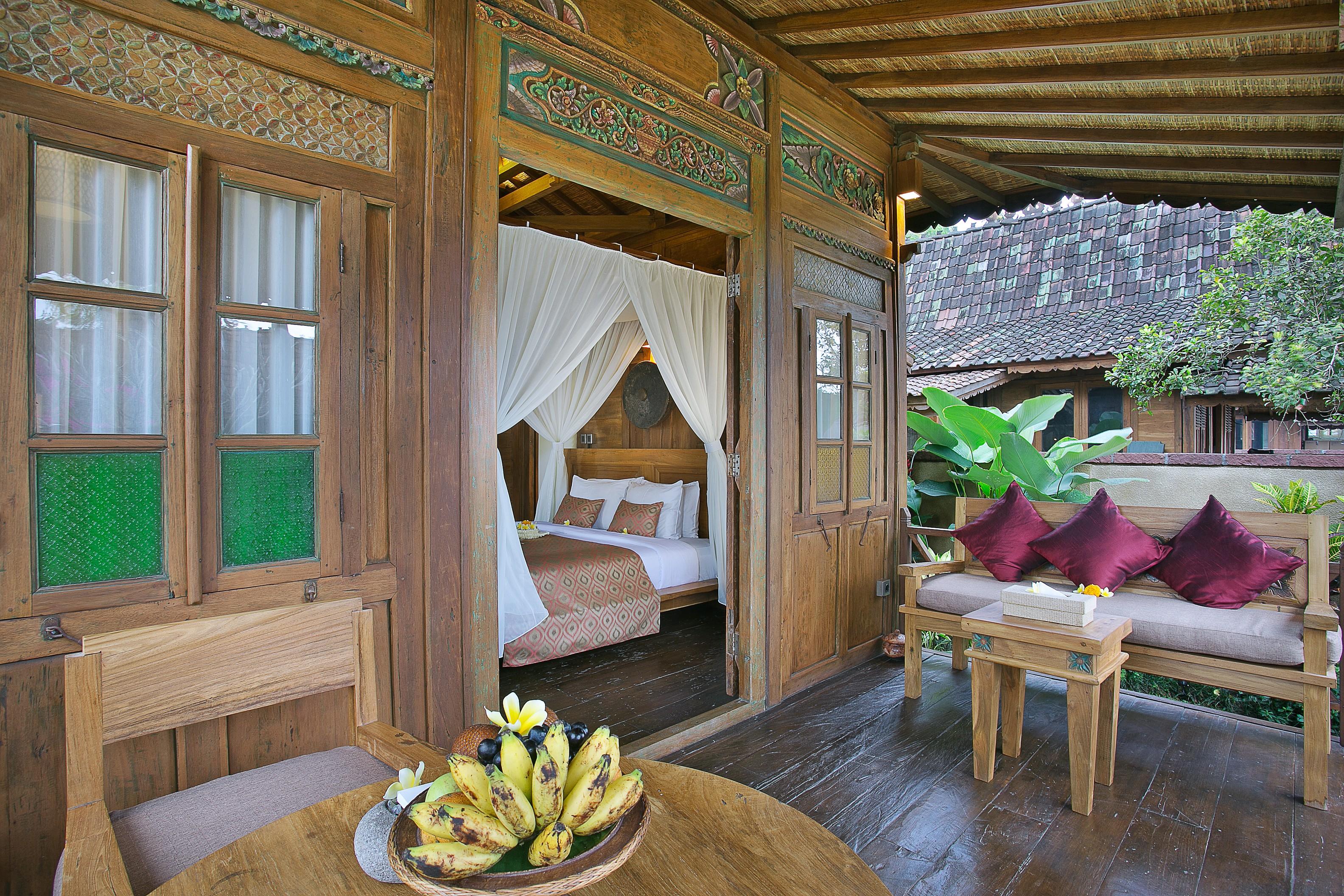 Pramana Watu Kurung Hotel Ubud  Exterior photo A villa at the resort