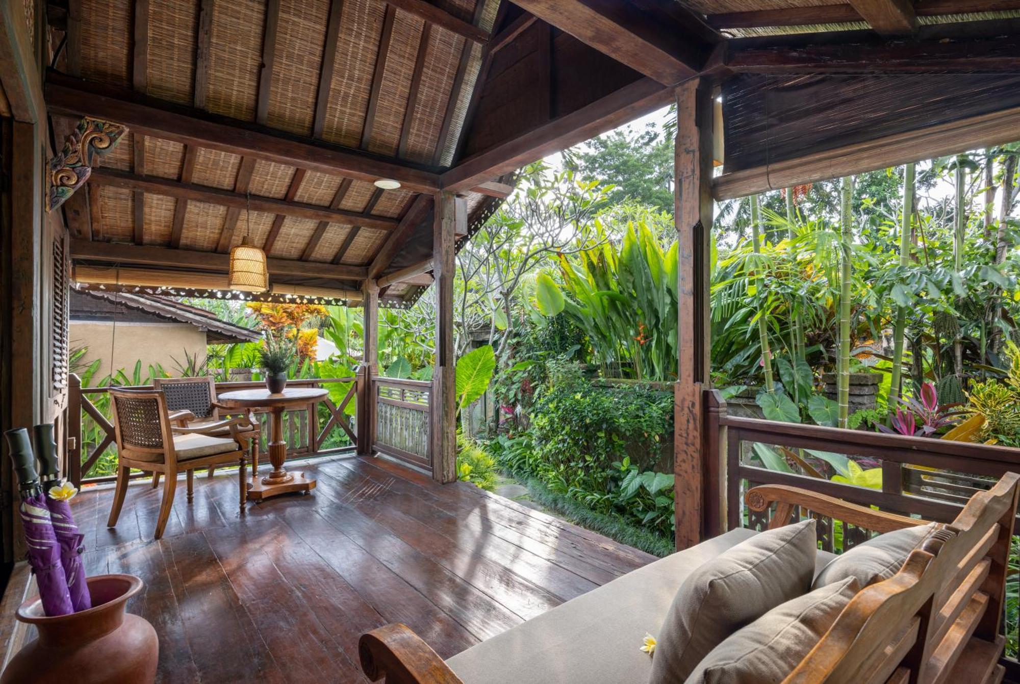Pramana Watu Kurung Hotel Ubud  Exterior photo The interior of a villa at the resort