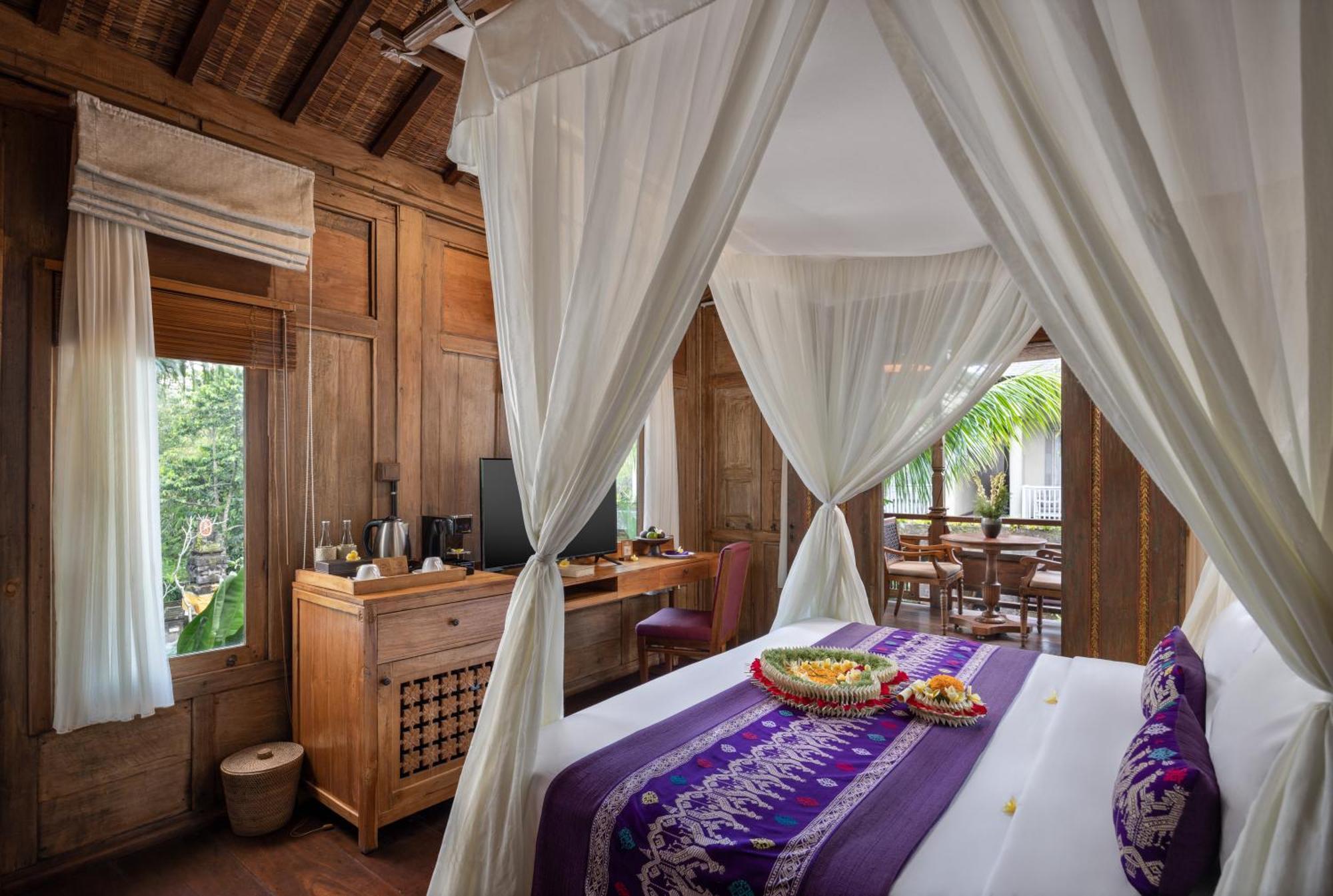 Pramana Watu Kurung Hotel Ubud  Exterior photo A bedroom at the resort