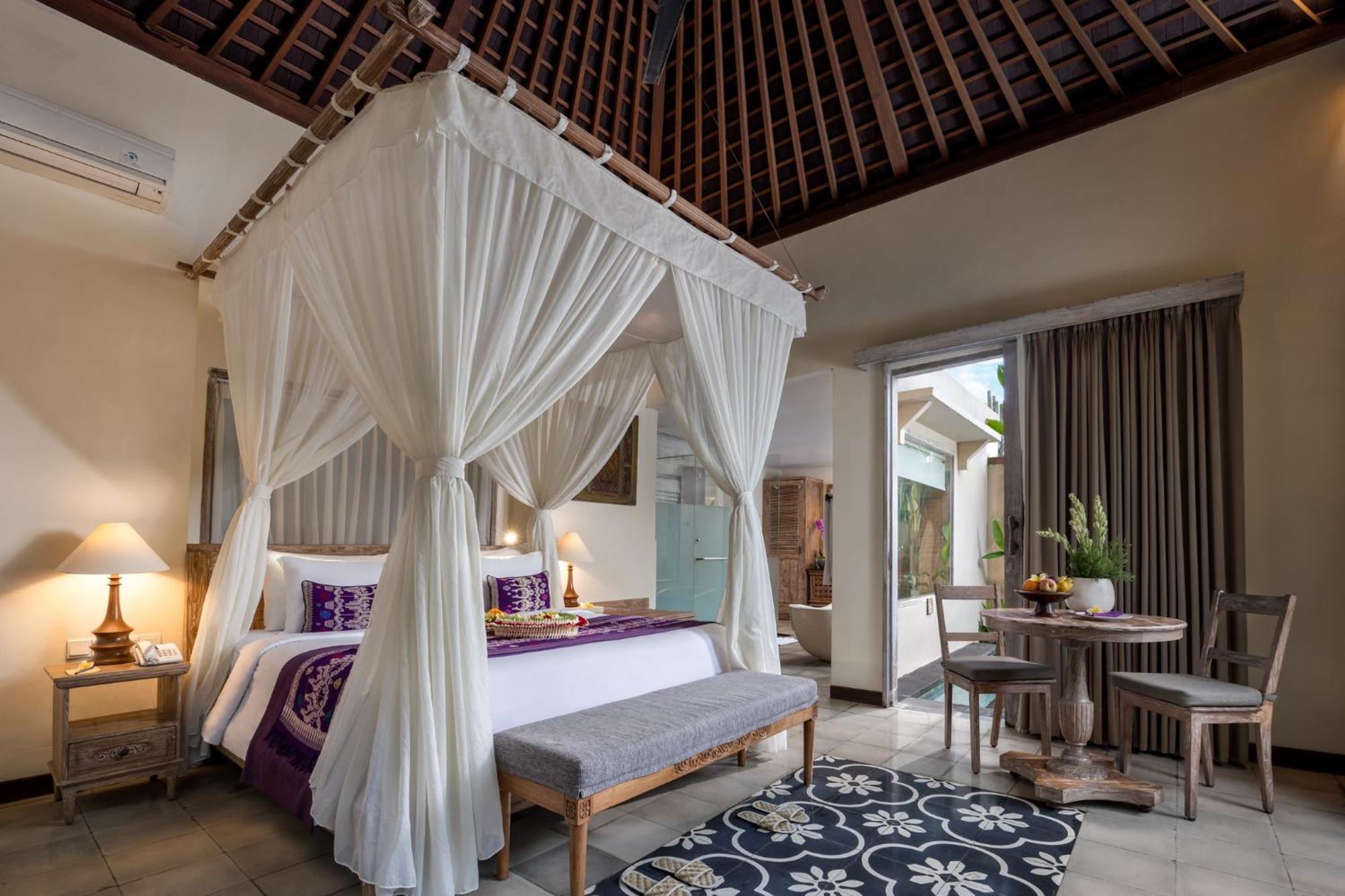 Pramana Watu Kurung Hotel Ubud  Exterior photo A bedroom at the hotel