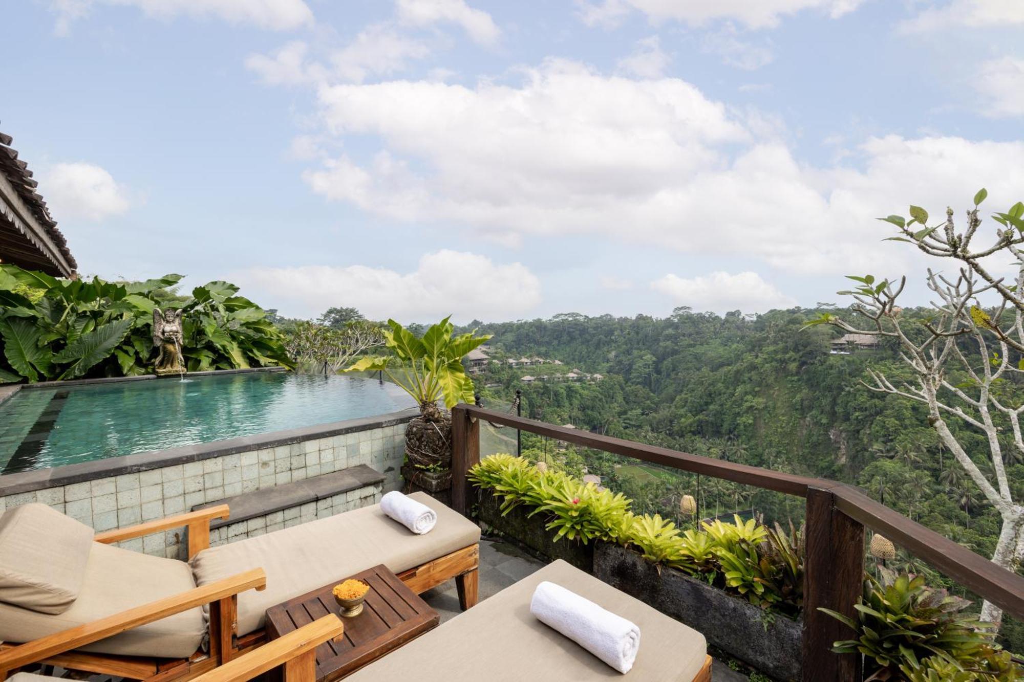 Pramana Watu Kurung Hotel Ubud  Exterior photo View from the hotel